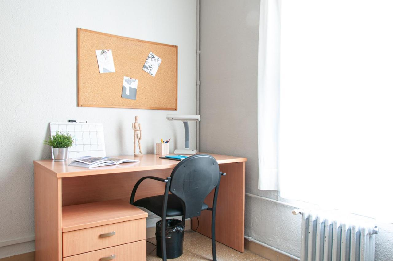 Residencia Universitaria Resa Sant Jordi Tarragona Bagian luar foto