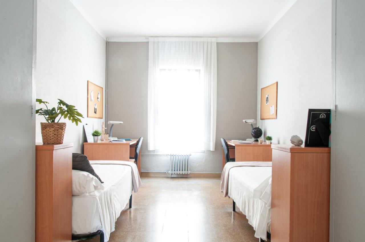 Residencia Universitaria Resa Sant Jordi Tarragona Bagian luar foto