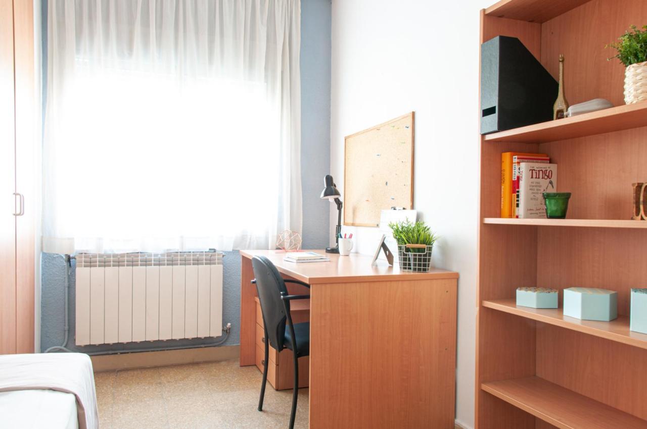 Residencia Universitaria Resa Sant Jordi Tarragona Bagian luar foto